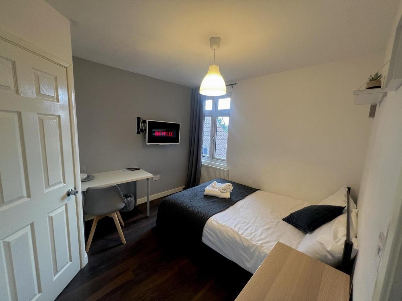 Homestay Deluxe Ensuite Double With Ensuite *